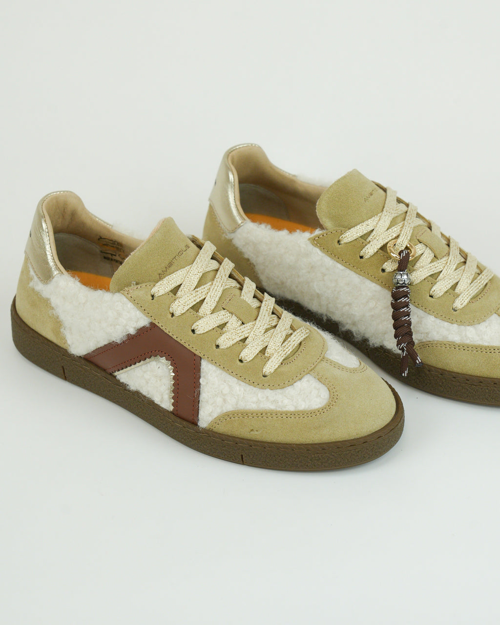 Sneaker Noa