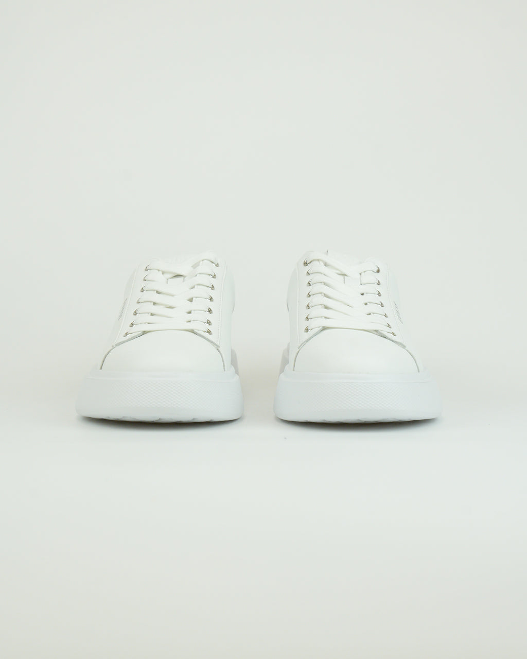 Sneaker Pravi