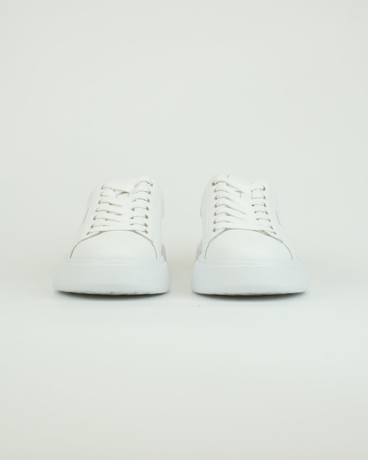 Sneaker Pravi