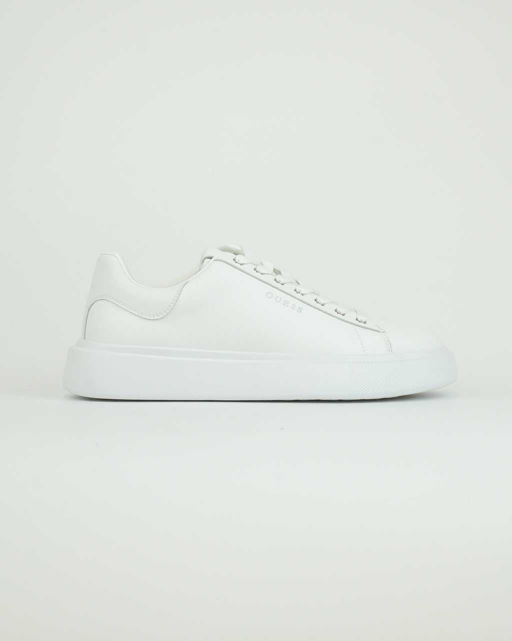 Sneaker Pravi