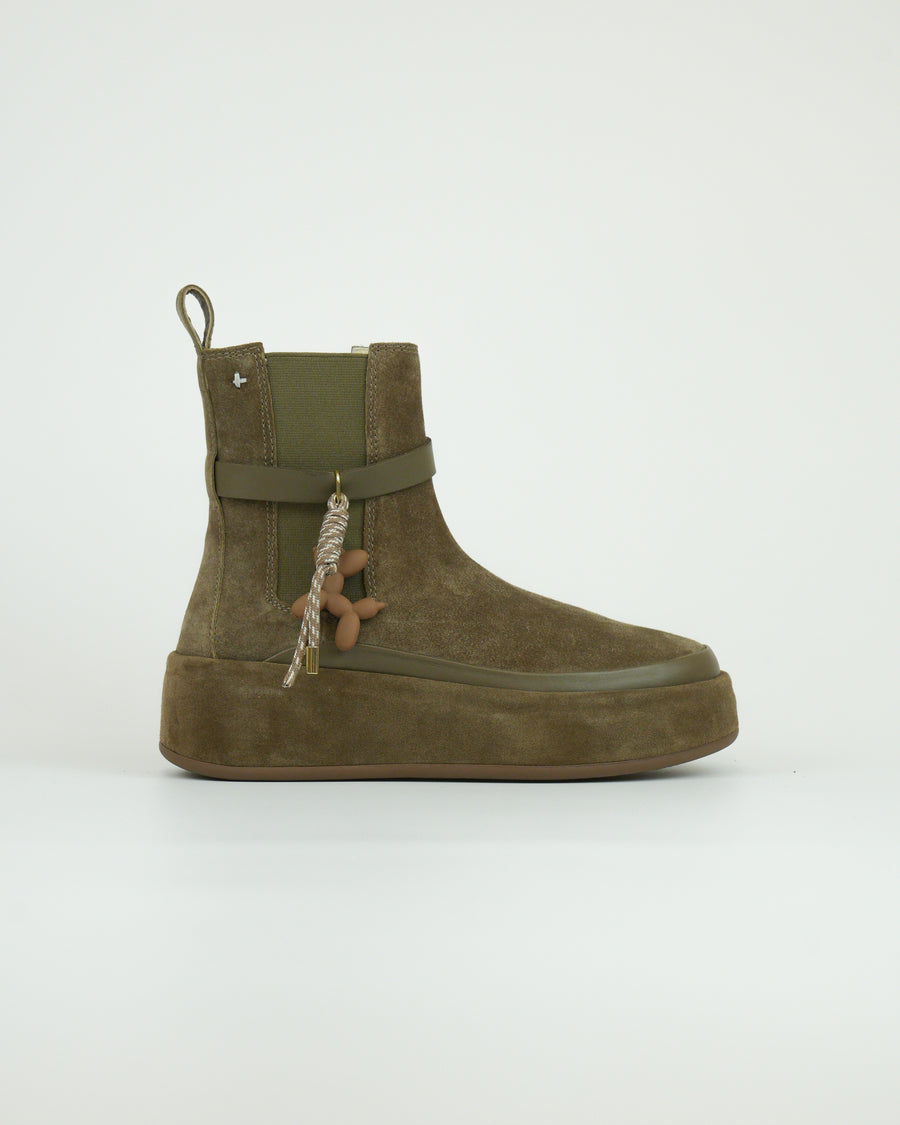 Stivaletto in suede con dettagli gioiello