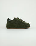 Sneaker in suede con applicazioni gioiello