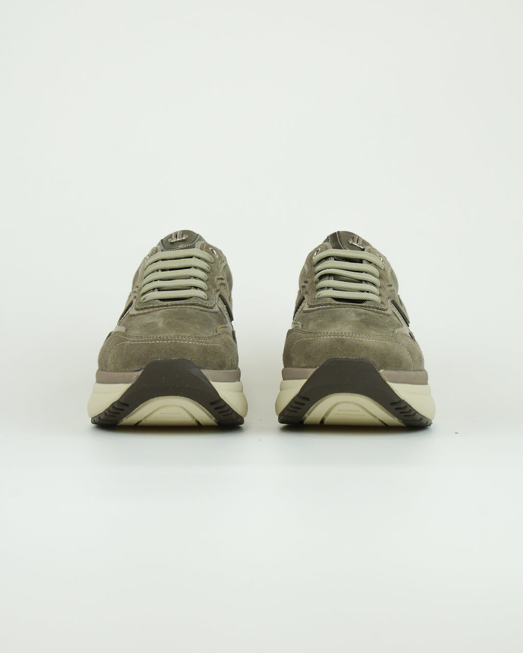 Sneaker in camoscio