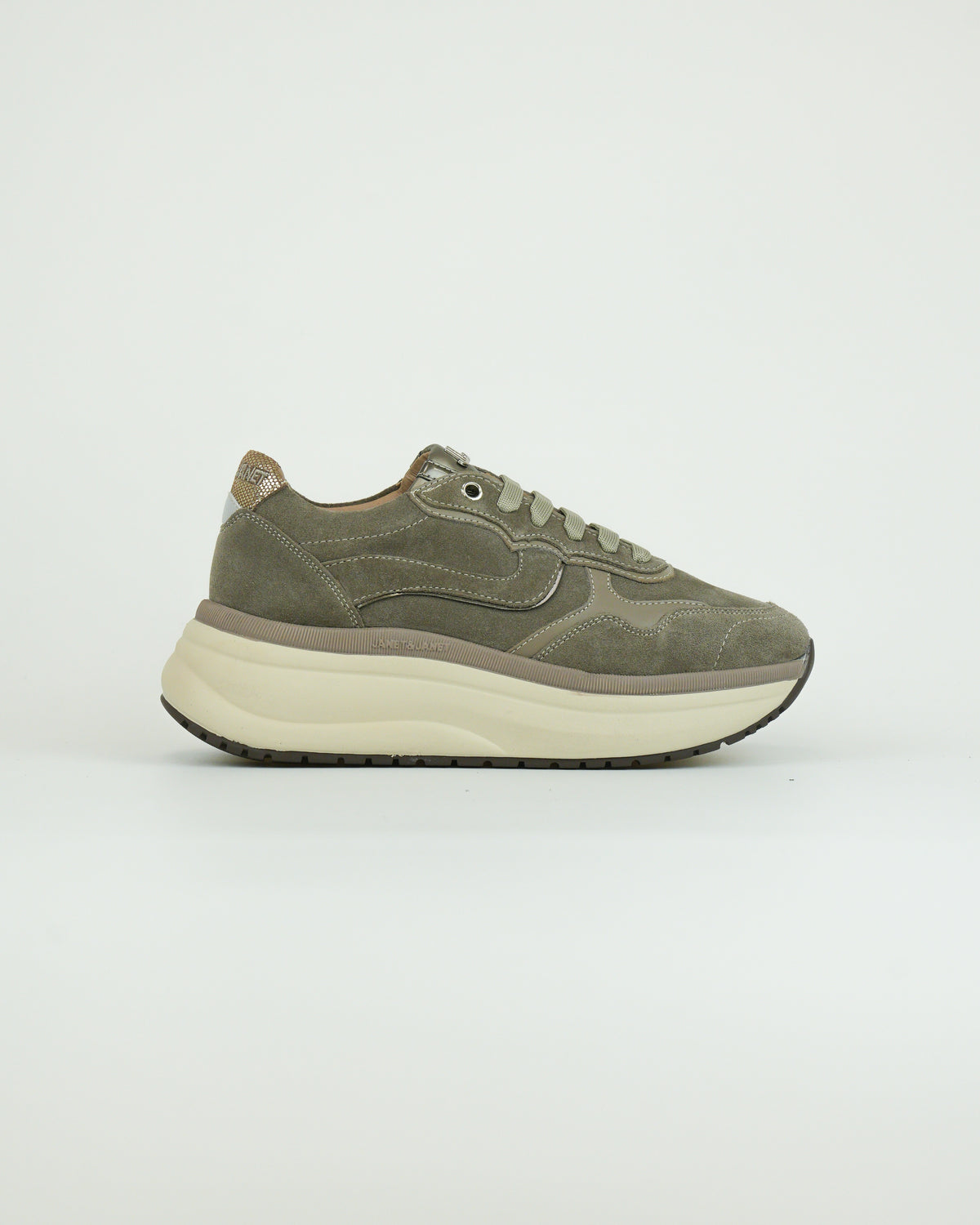 Sneaker in camoscio