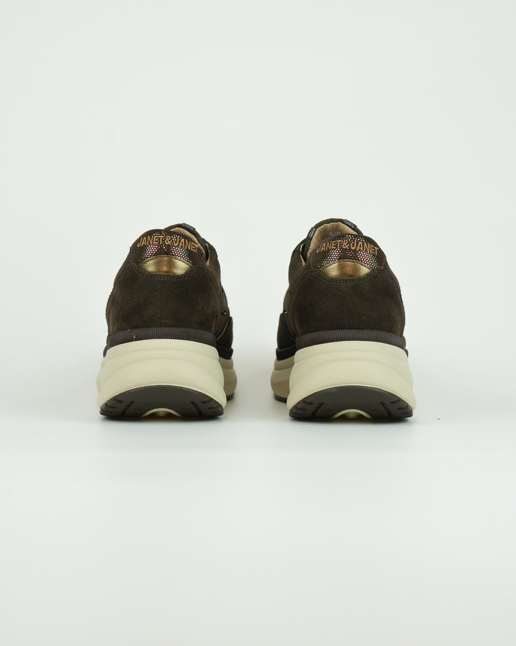 Sneaker in camoscio