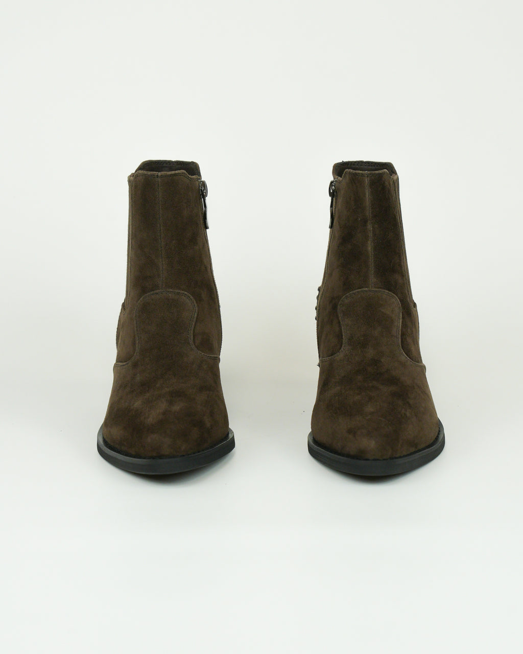 Stivaletto western in camoscio con borchie