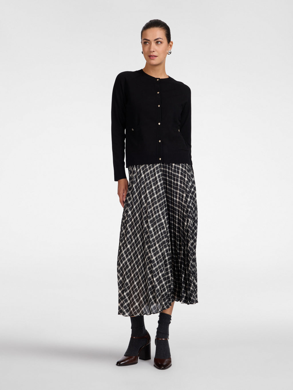 Cardigan in viscosa con tasche