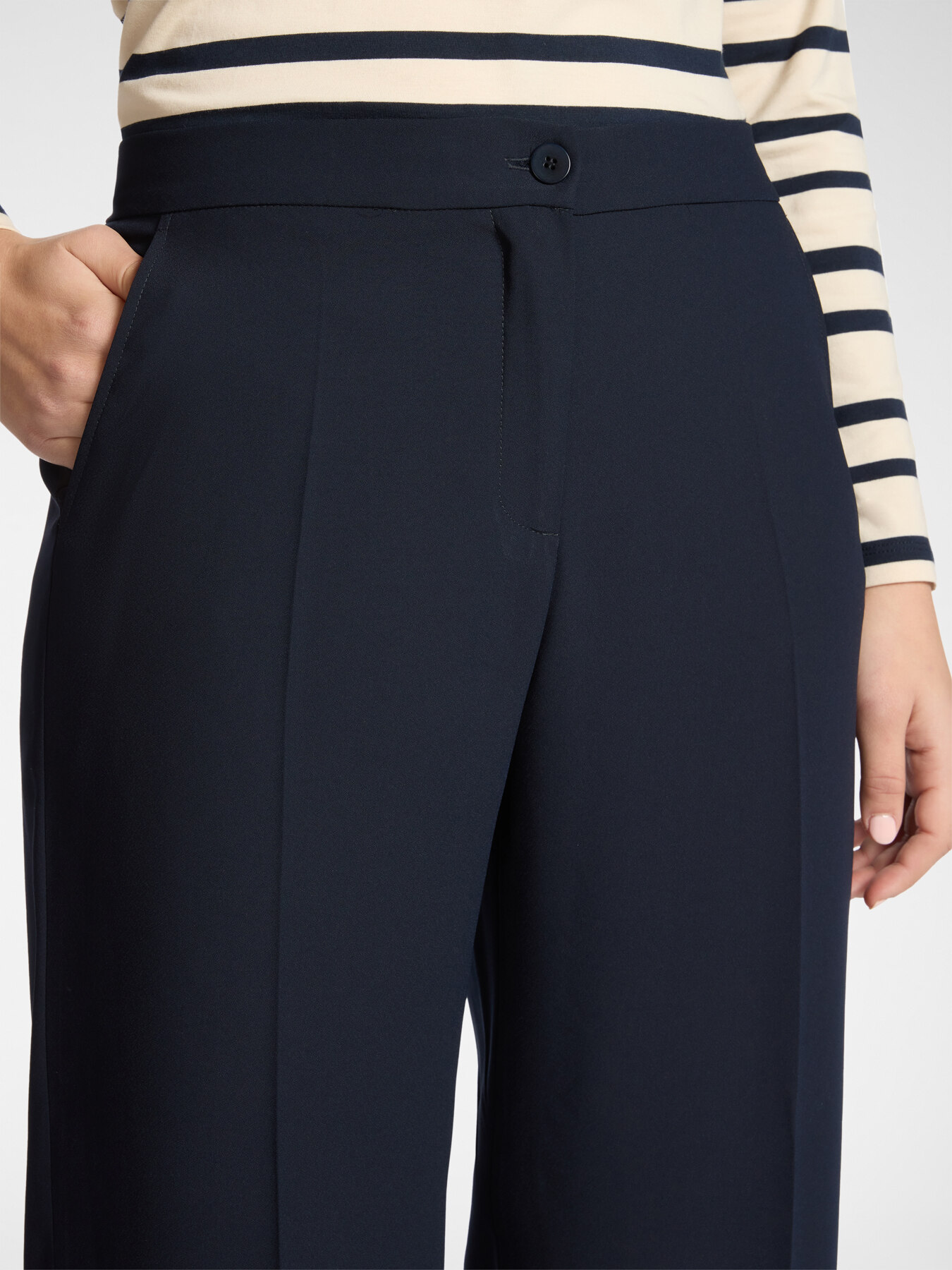 Pantaloni in cady