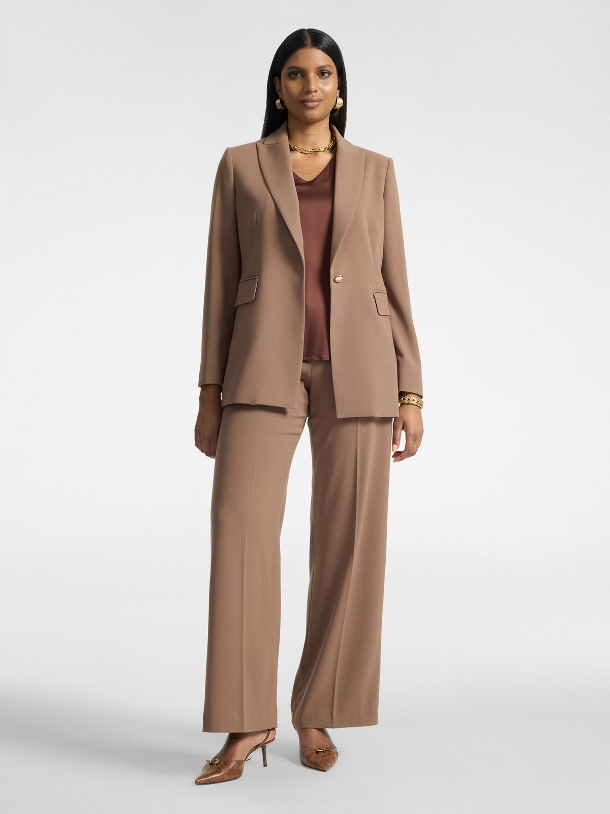 Blazer in crêpe con bottone Monogram