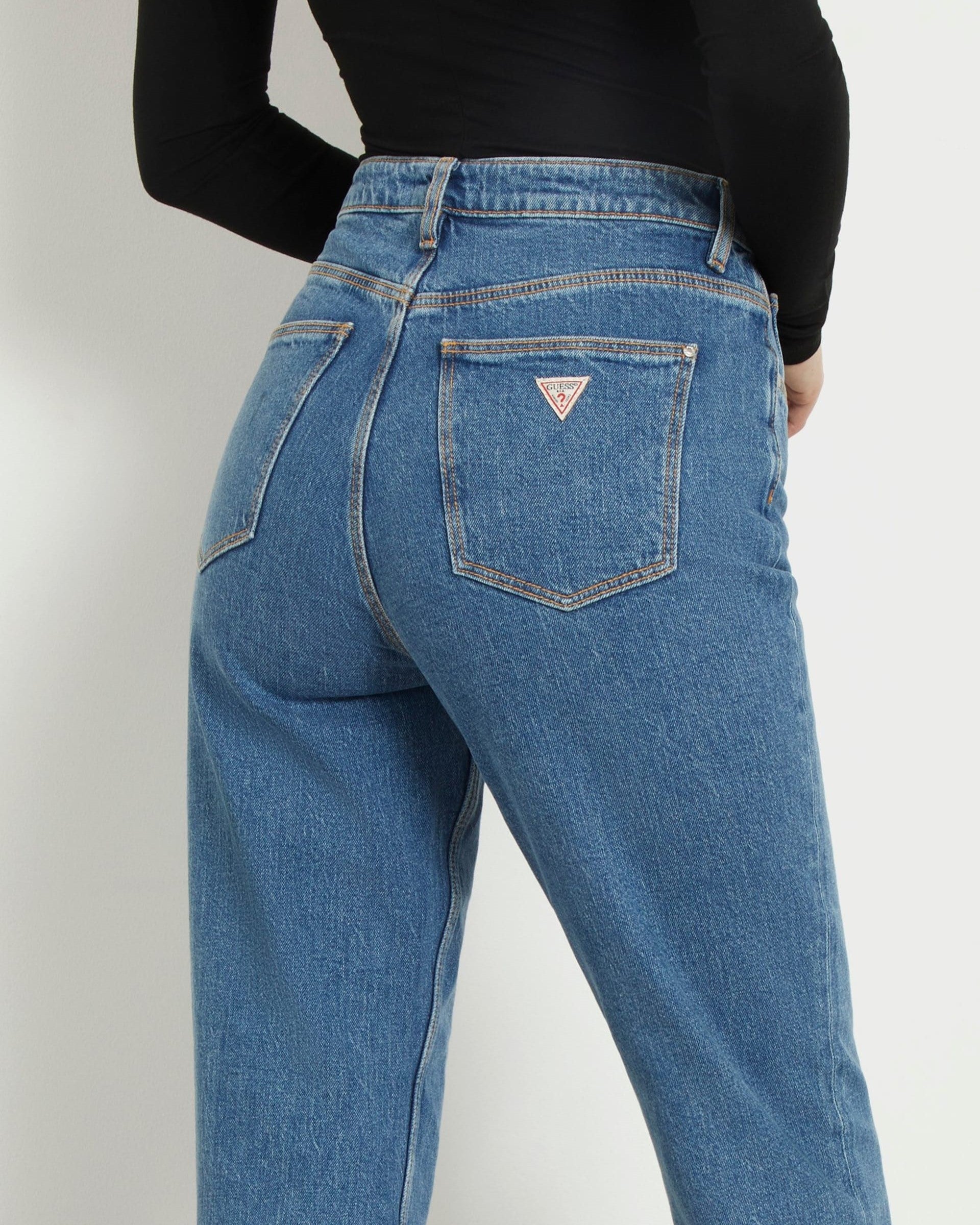 Jeans Mom