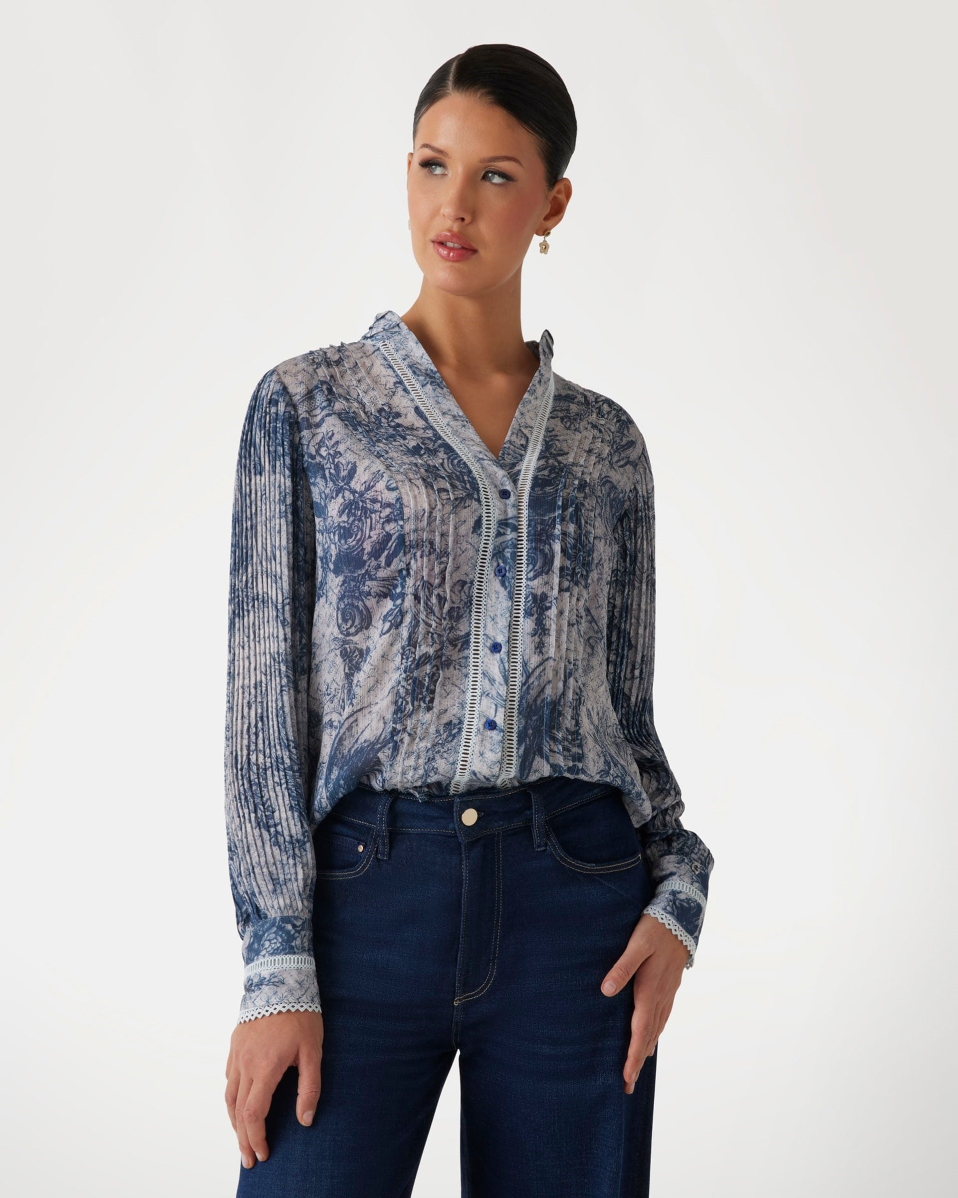 Camicia con scollo a V in chiffon