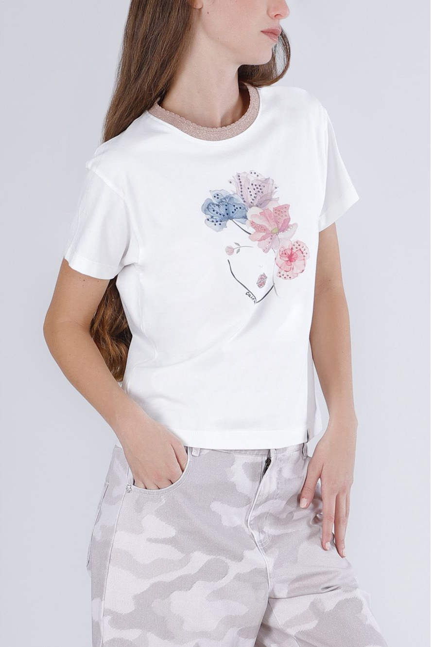 T-Shirt stampa volto con costina lurex allo scollo