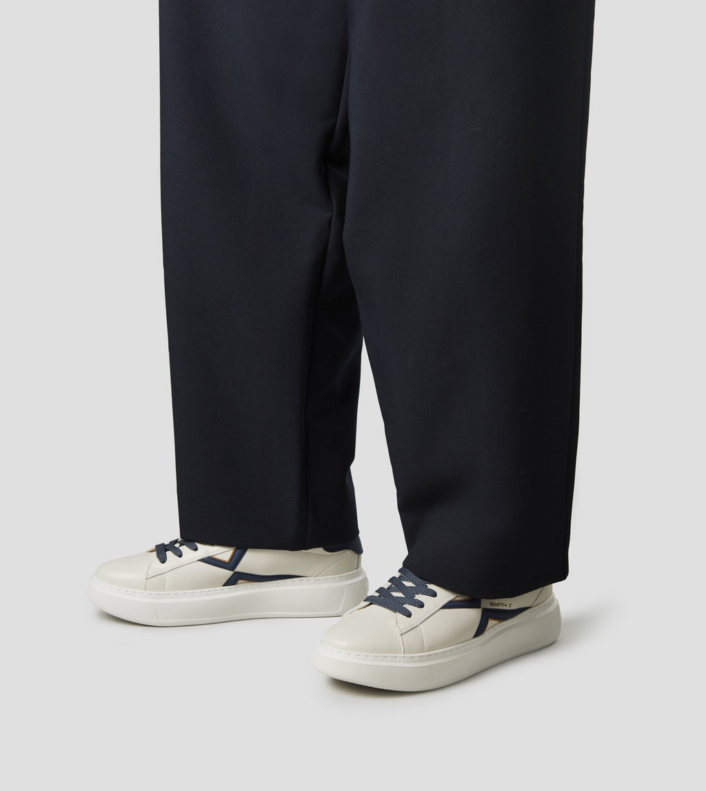 Sneaker College