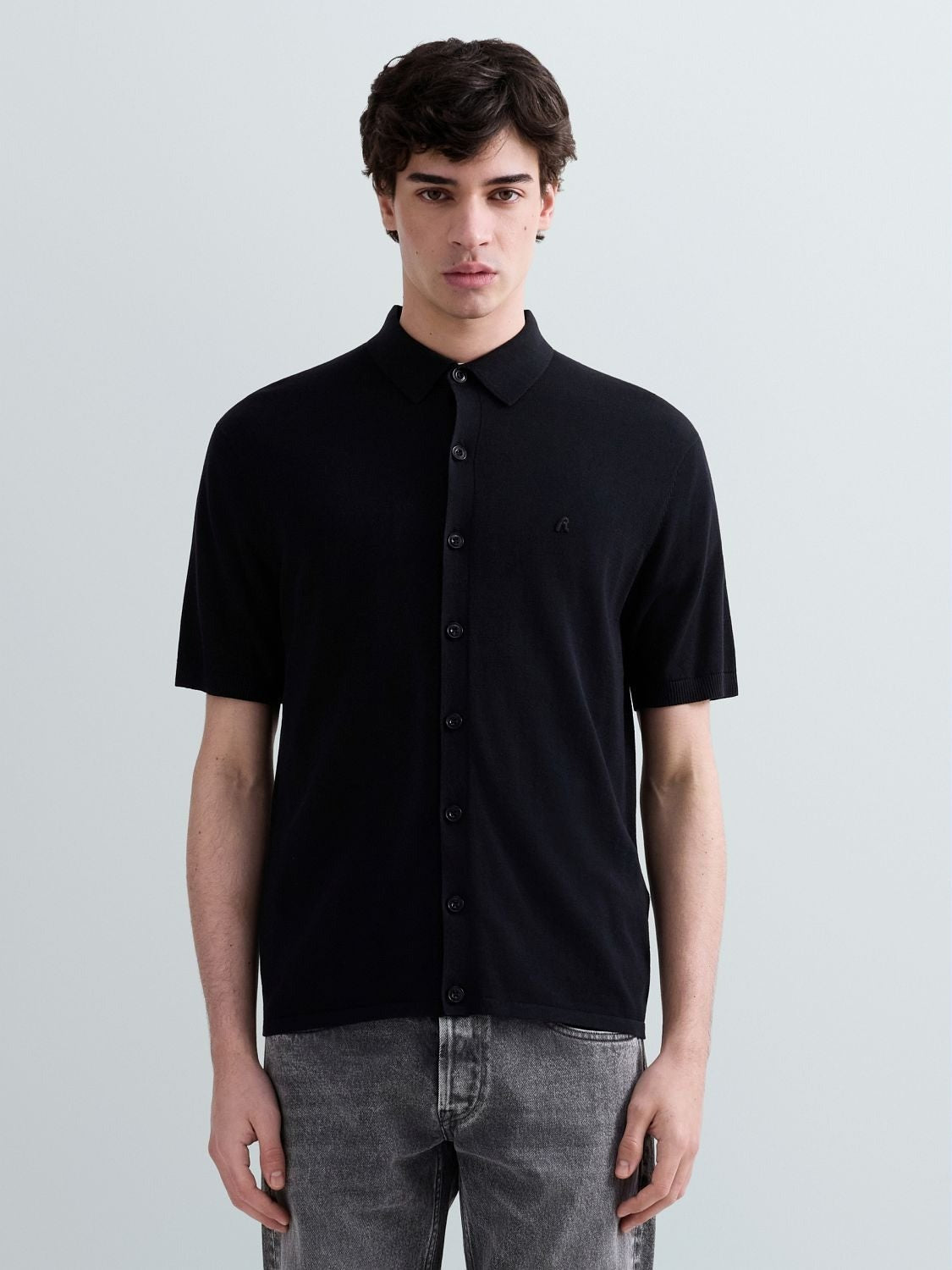 Maglia stile camicia a maniche corte