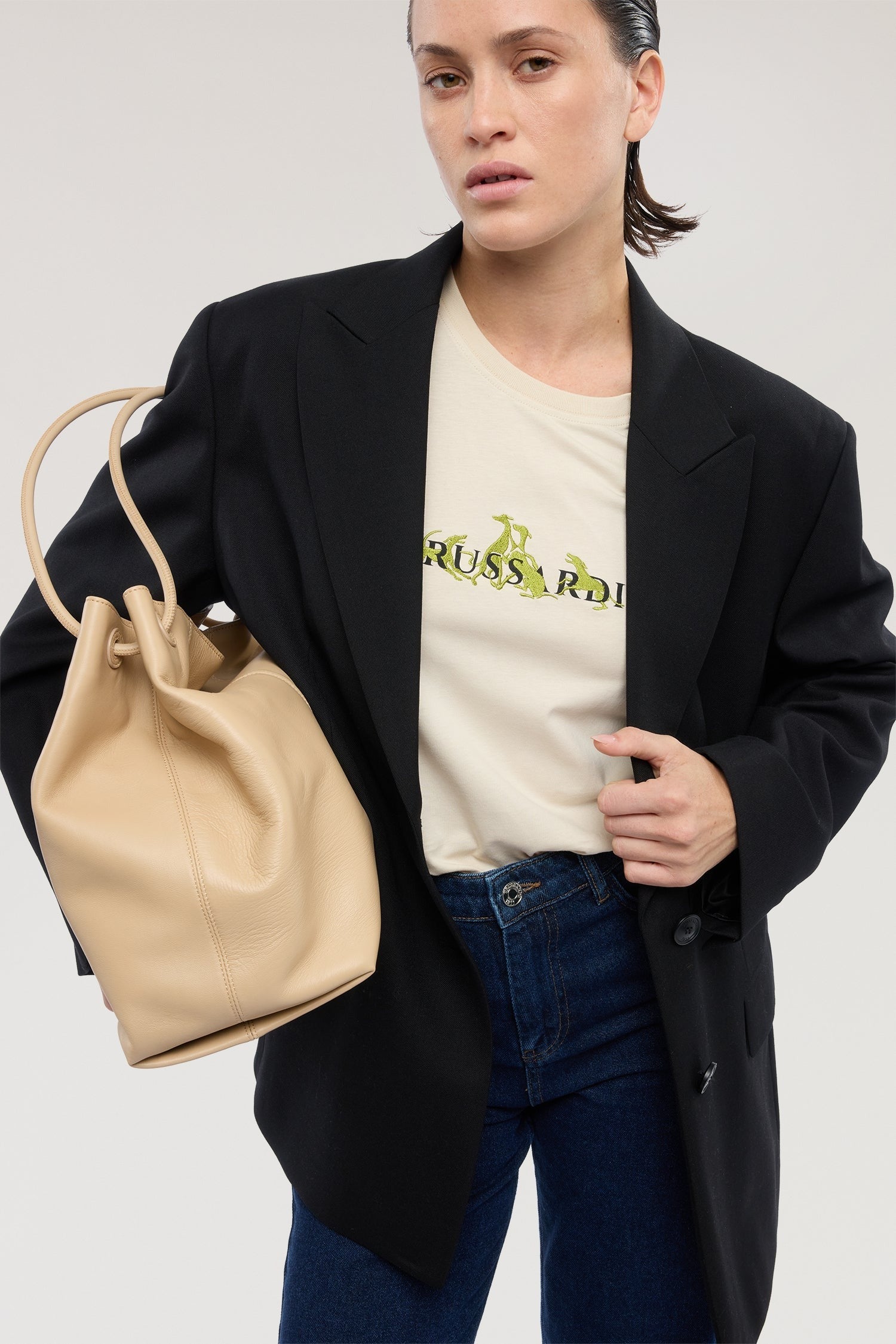 T-shirt regular fit con stampa e ricamo