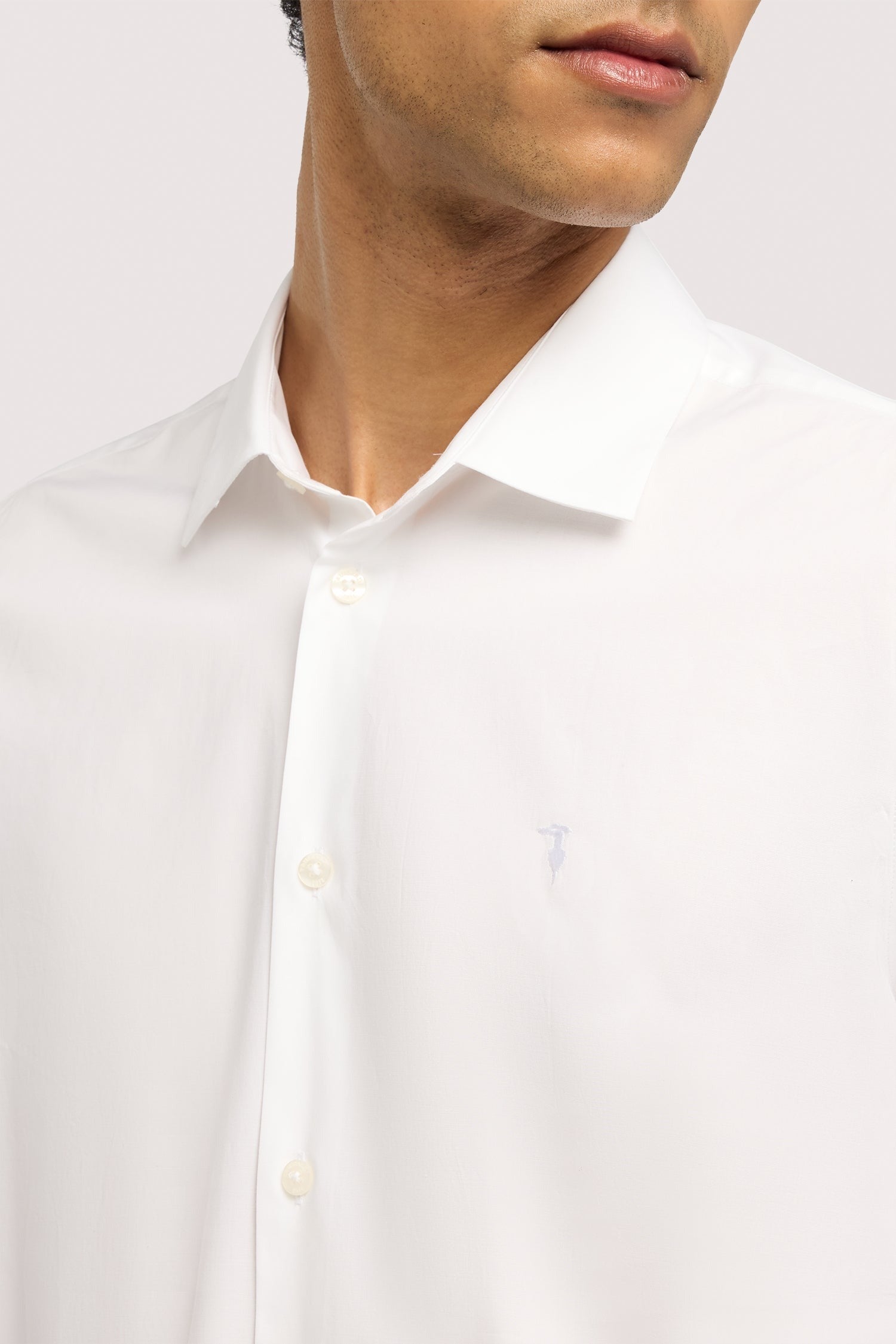 Camicia slim fit in popeline