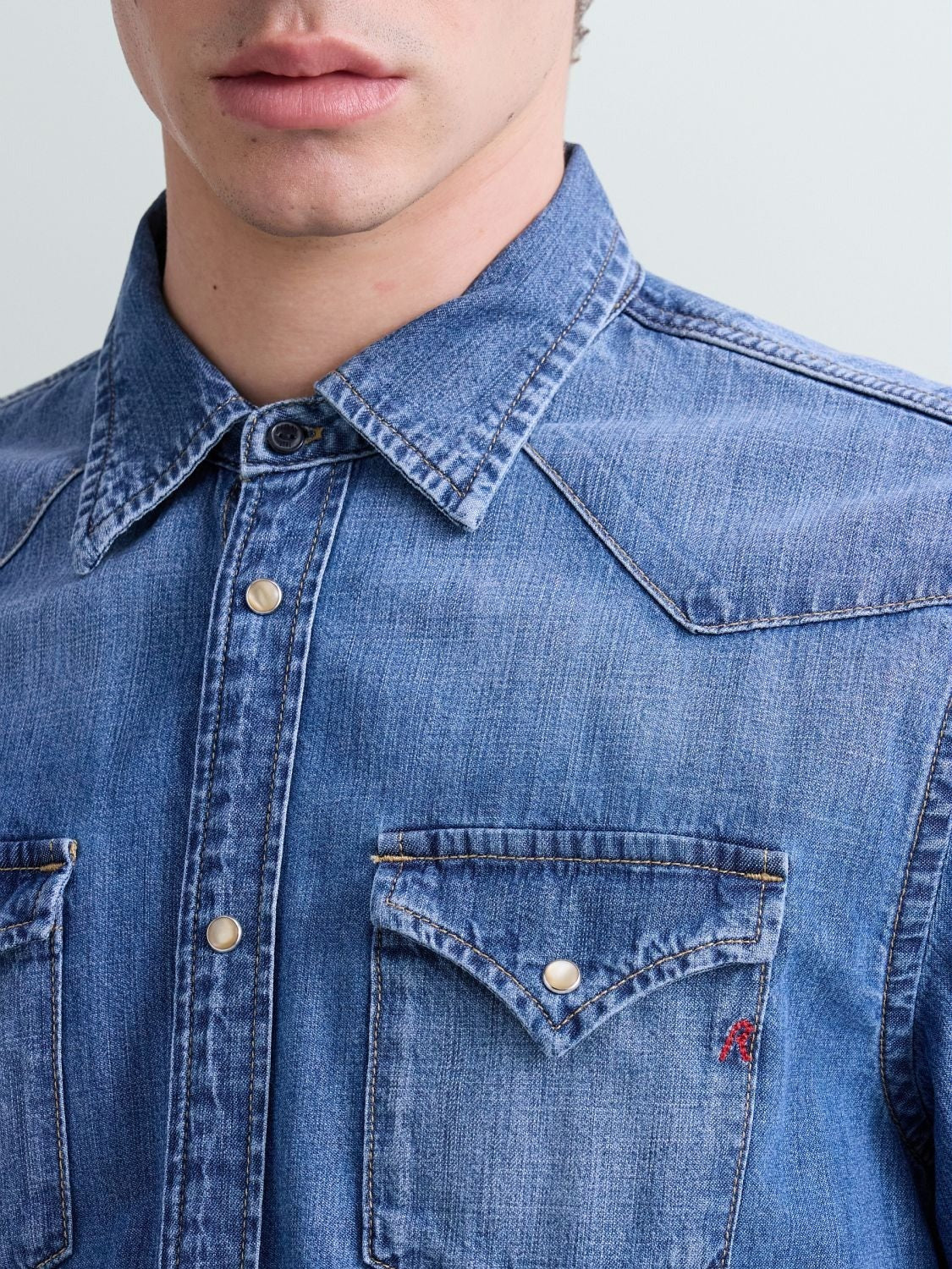 Camicia western in denim