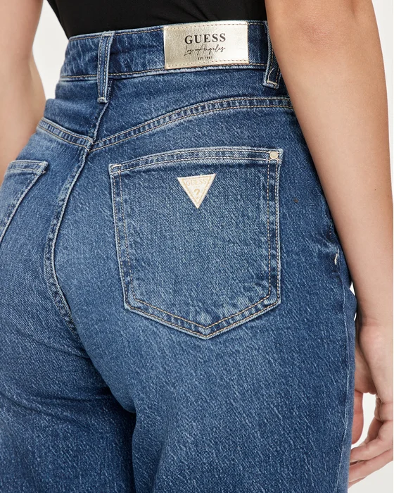 Jeans Mom Exposed Button