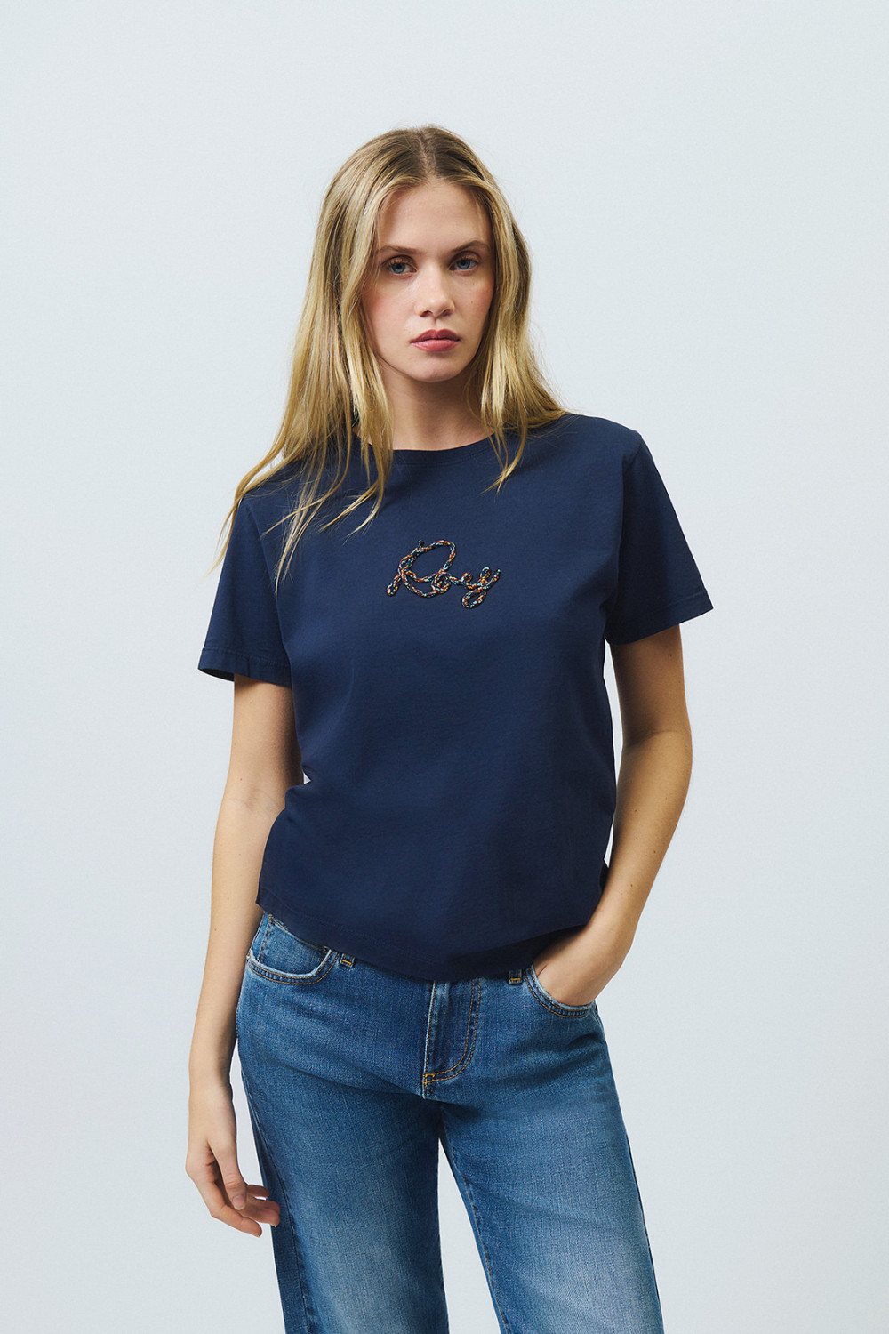 T-Shirt con ricamo "Roy" trecking